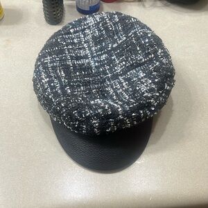 Juicy Couture  and Ana caps